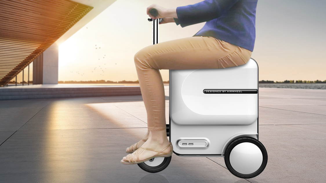Airwheel%20 SE3%20 ride on luggage for adults(3).