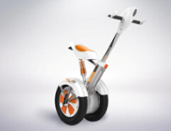 Como los primeros scooters eléctricos más populares de Airwheel, Airwheel X series monociclos eléctricos siguen siendo los vehículos más de moda. 