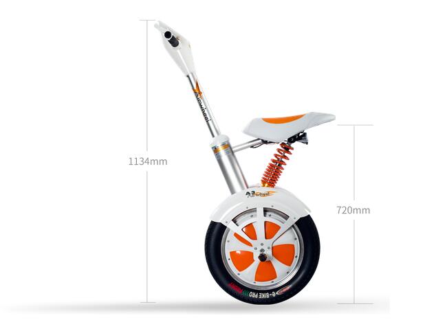 Una silla resuelve el problema difícil de los scooters eléctricos actuales, que es la postura de montar. 